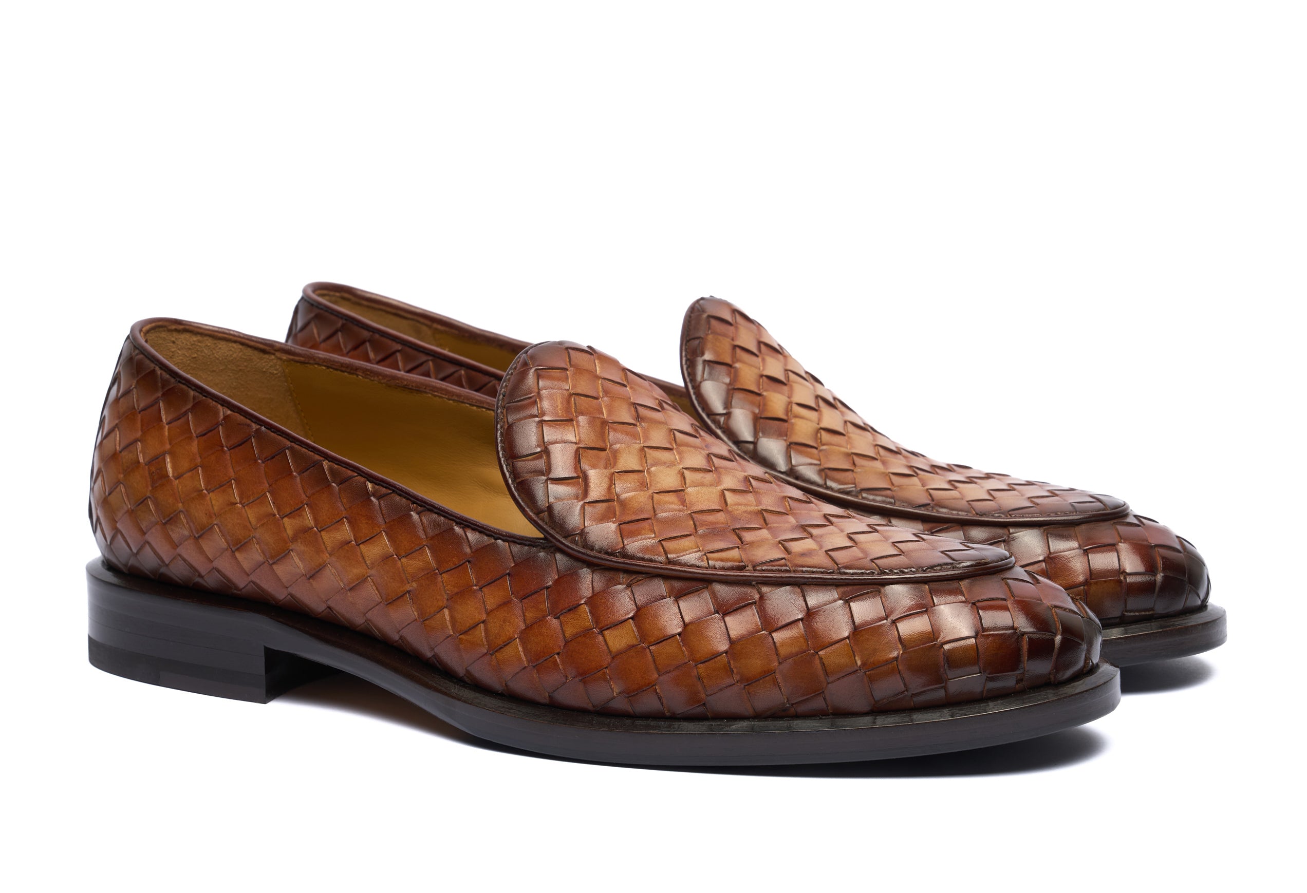 Cognac Intreccio#Sfumatura_Cognac Intreccio