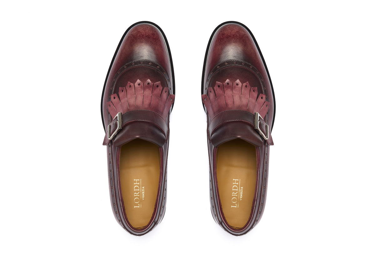 Bordeaux#Sfumatura_Bordeaux