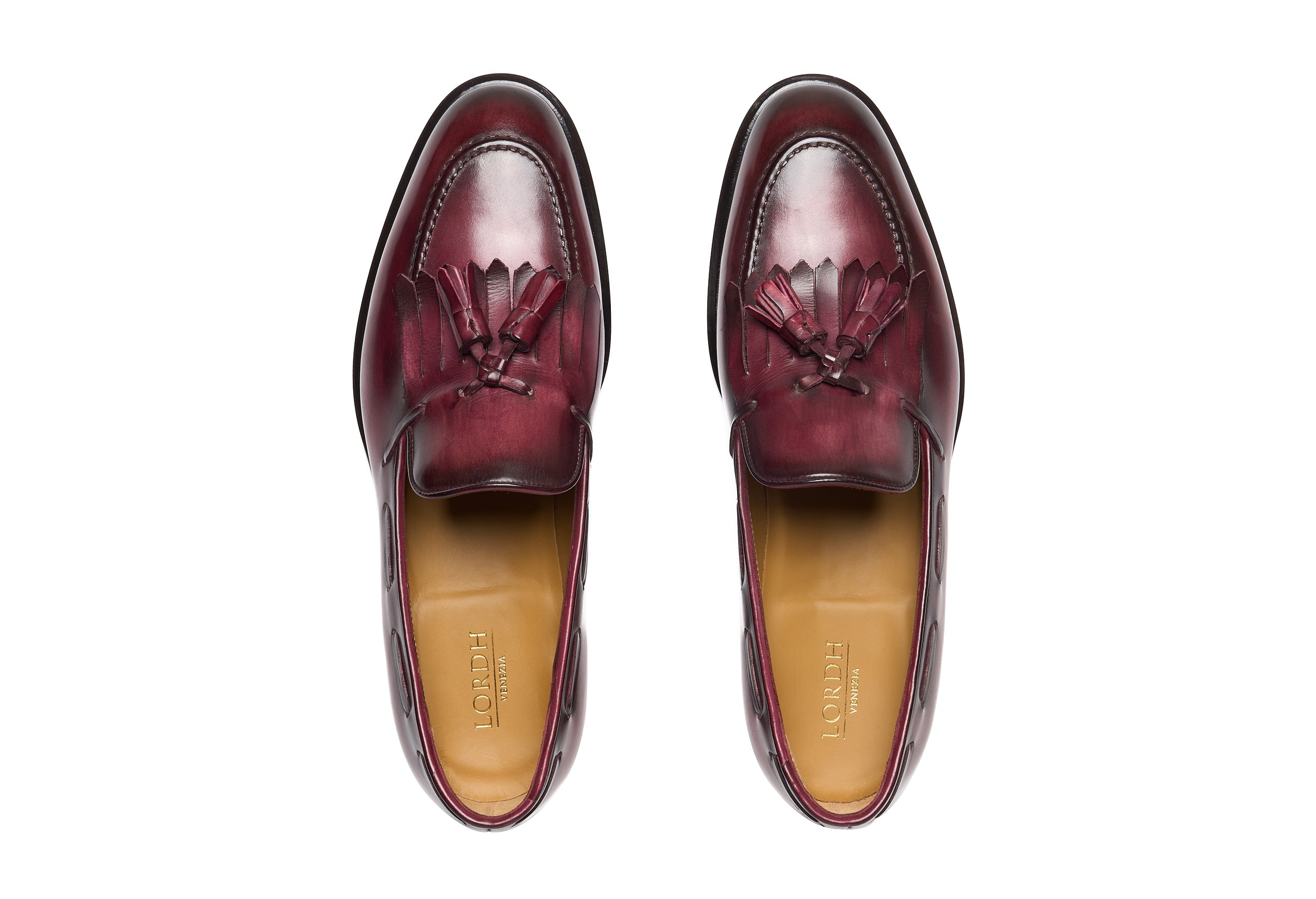 Bordeaux#Sfumatura_Bordeaux